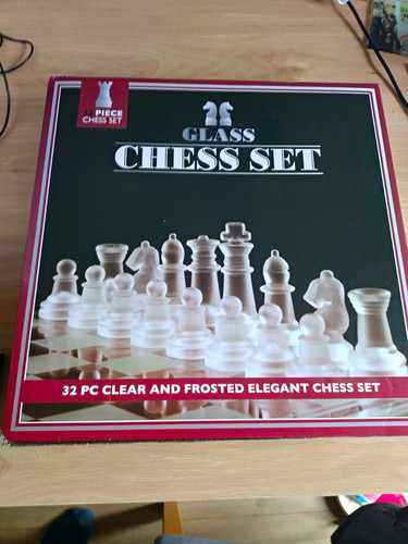 Piece glass chess set clear - glass,