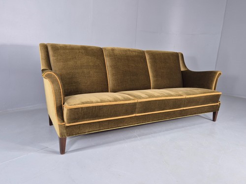 Vintage mid century - mid, seater
