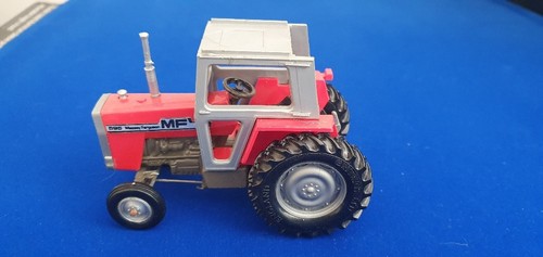 Britains red diecast massey - britains,