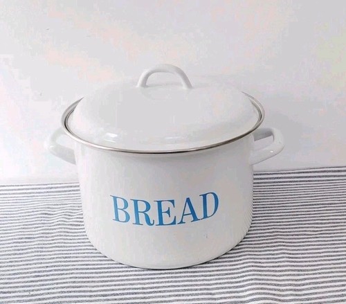 Vintage style white round - style,