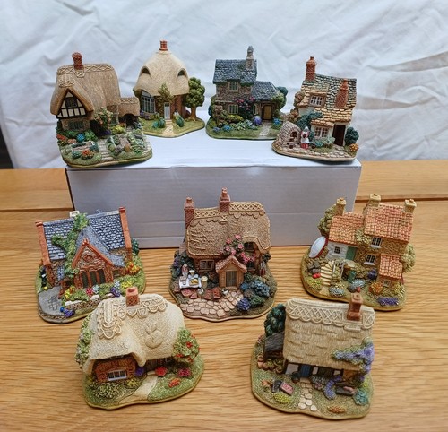 Lilliput lane symbol - lilliput,