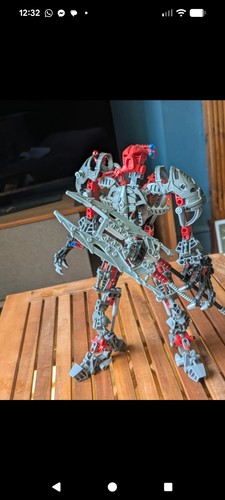 Lego bionicle maxilos used - maxilos, no