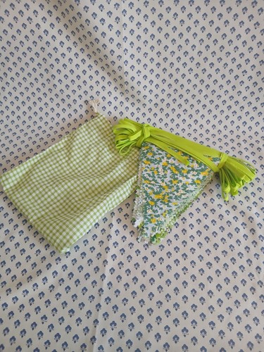 Green striped floral pattern - striped,