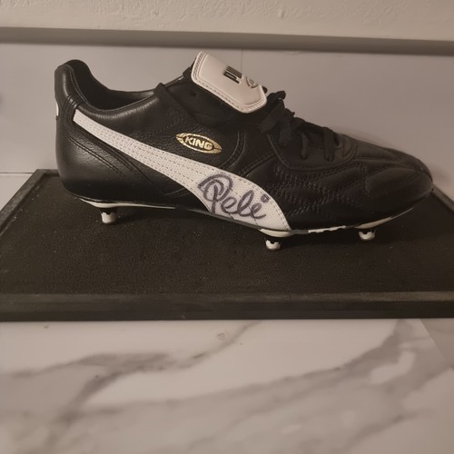 Signed puma king - signed, pele