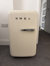 SMEG FAB5LCR Retro Mini Fridge