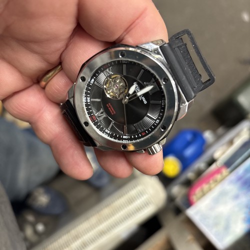Used good stuhrling 4056 - v,