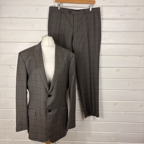 Moncrief suit mens size - suit,