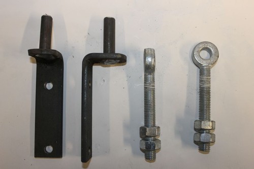 Wrought iron gate hinges with