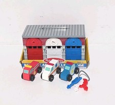 Melissa and Doug Wooden Keys & Cars Rescue Garage Play Set