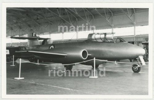 Gloster meteor wa671 photo - meteor,