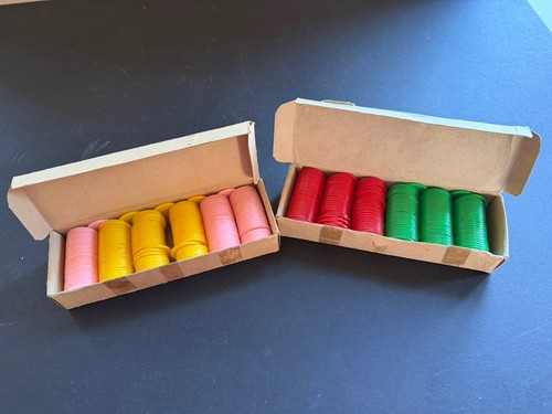 Vintage plastic poker chips - plastic,