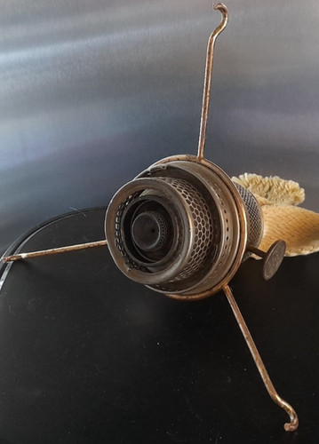 Vintage super aladdin oil lamp - aladdin,