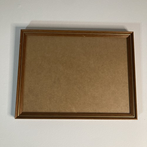 Vintage wooden picture frame - wooden,