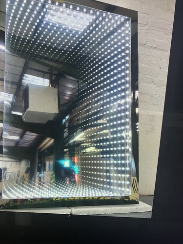 Infinity mirror - infinity,