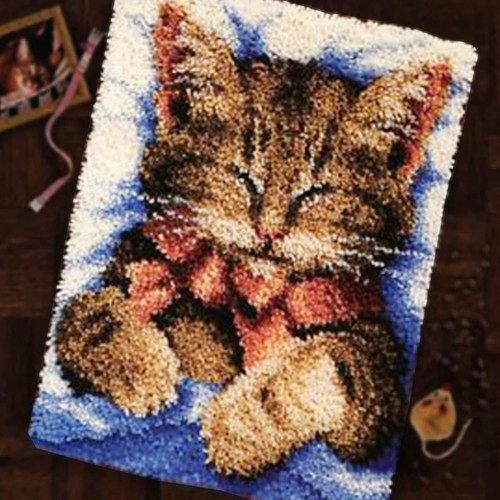 Ebulous latch hook - rug, kits