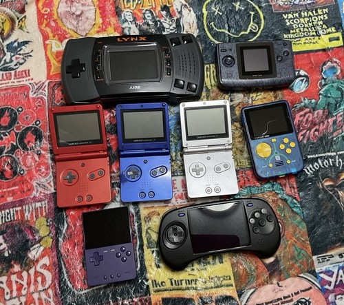 Nintendo more handheld - more,