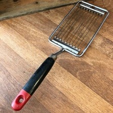 Vintage Tomado Holland Tomato Slicer Utensil – Red & Black Handle – 