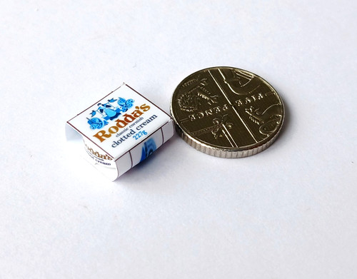 Dolls house miniature - dolls,