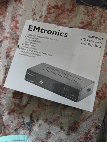 Emtronics freeview set - hd,