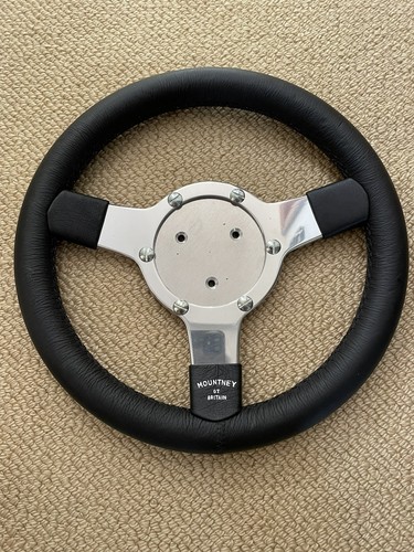 Mountney steering wheel - steering,