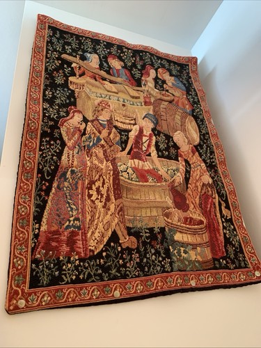 Tapestry pressoir - tapestry,