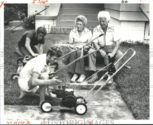 1980 press photo year - 1980,