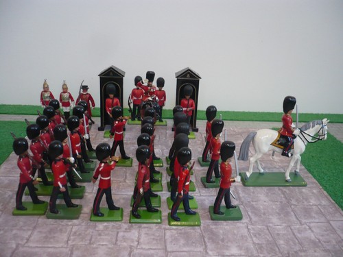 Britains scots guards toy - britains,