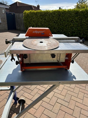 Tile table top saw