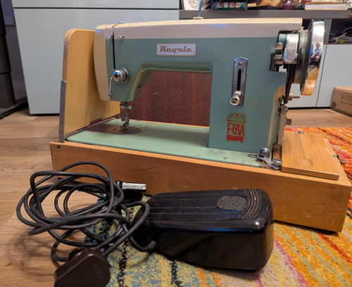 Rare vintage hillman - vintage, royale