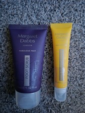 Margaret Dabbs nail & Cuticle