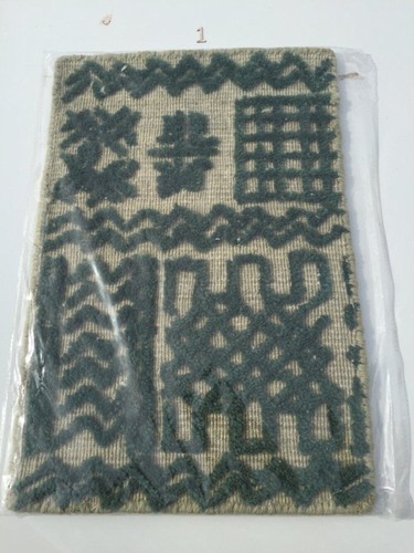 Nwt crate barrel rug - nwt, &