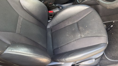 Audi sportback 5dr 2010 - a1,