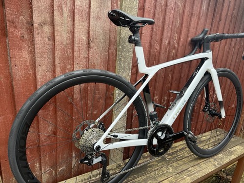Trek madone sl6 gen 2025 - trek,