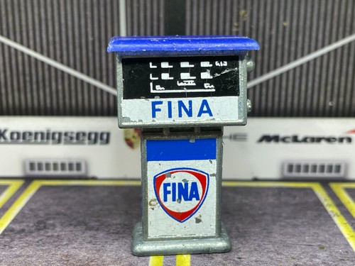 Barton toys fina petrol pump - toys,