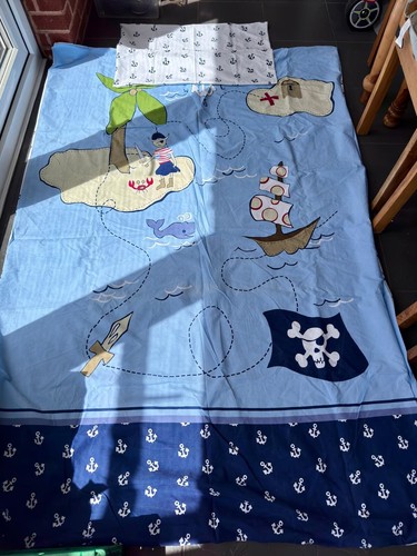 Pirates single bed set - bed,