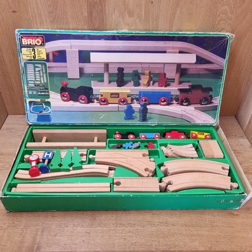 Brio train set - train, wooden