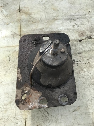 Engine mount vivaro - 2.5,