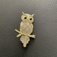 Gold/white Coloured Owl Brooch