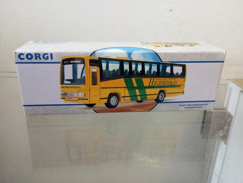 Corgi plaxton paramount - -,