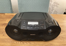 SONY ZS-RS70BTB Personal Audio