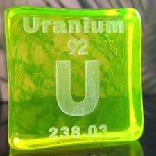 Uranium Glass Figurine 50x50mm Vaseline Depression Yellow Glass Statue Art Deco