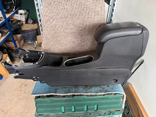 Ford fiesta mk7 console - ford,