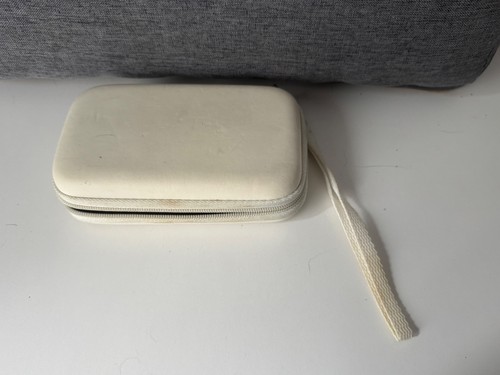 White hard shell - hard, case