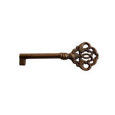 1 x Ornate key Antique Vintage