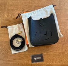 HERMÈS Evelyne Shoulder Bag