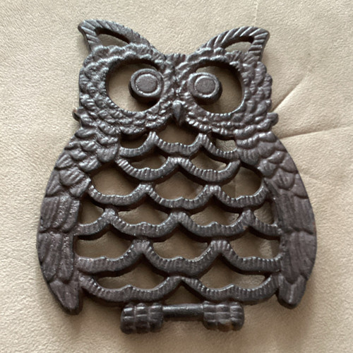 Cast iron owl trivet - iron,
