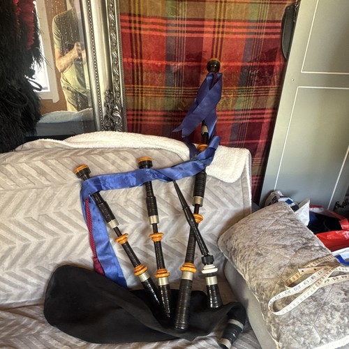 Great highland bagpipe - great, hardies