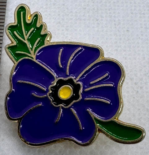 Purple poppy flower pin - purple, poppy¹
