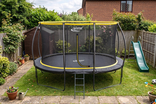 Big air orbit - big, 7x10ft