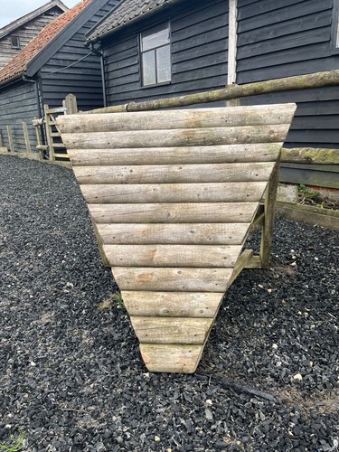 Cross country style horse - cross,